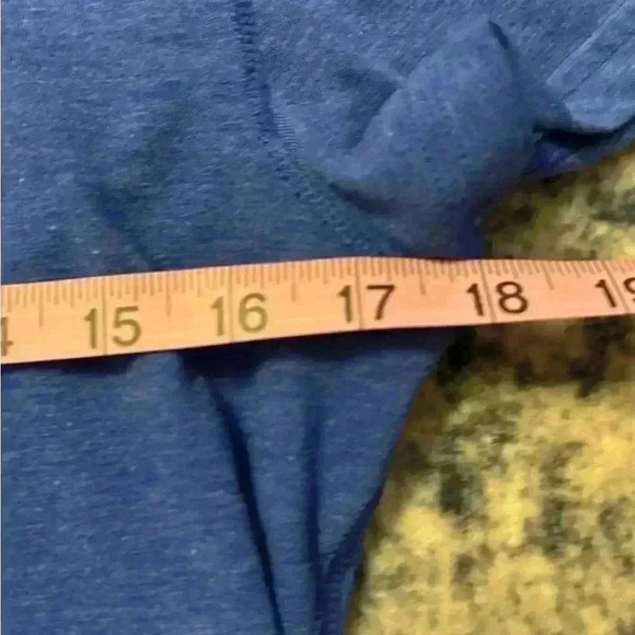 Comfy Adidas ultimate tee - Picture 6 of 7